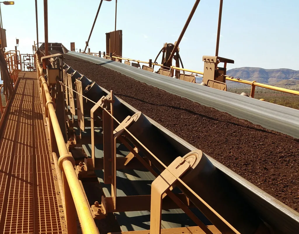 Conveyor resource handling system, representing EMtek’s engineering expertise in delivering practical and cost-effective industrial solutions.